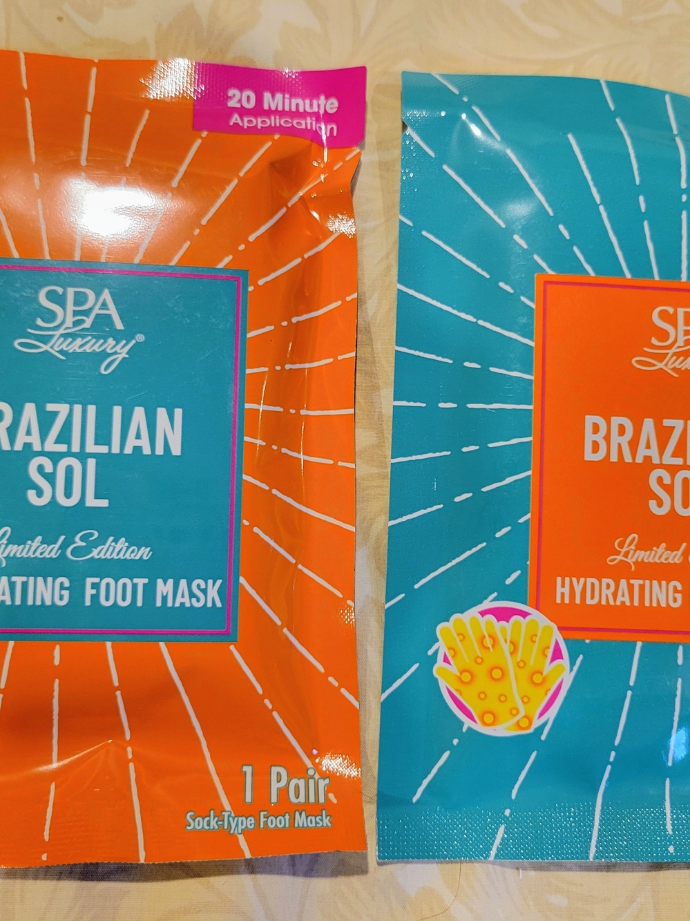 SPA Luxury Brazilian Sol Hydrating Foot Mask & Hand Mask